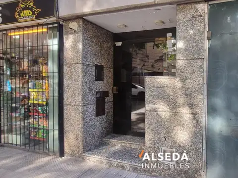 Departamento 1 dor  a 50metros de Bv Oroño
