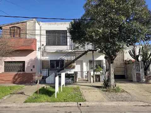 PH en Venta en Castelar, Partido de Morón