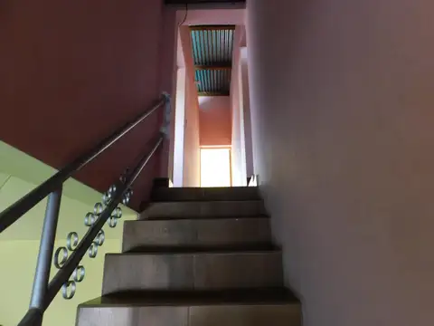 Depto Tipo Casa en Venta 6 años