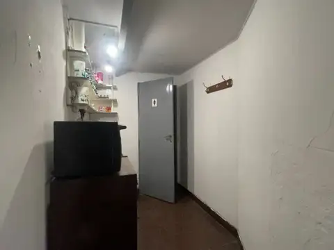 Venta Taller / Galpón / Depósito con Local en Munro