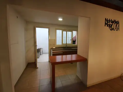 Casa 4 ambientes con 1 baño