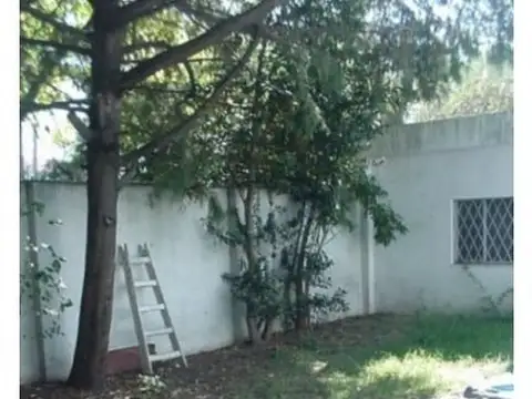 Terreno en Venta en Olivos, USD 220.000