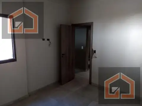 Oficina en Venta en Moron Sur, USD 190.000