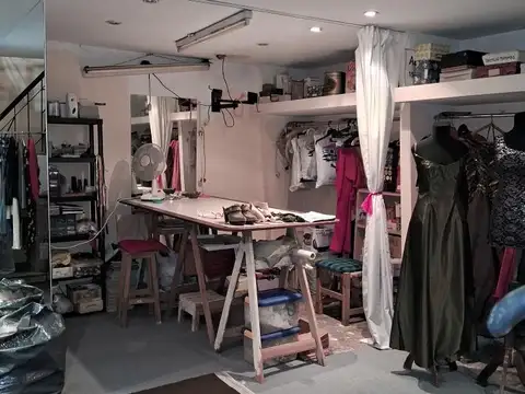 Local en Venta 60 años
