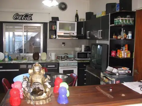 Depto Tipo Casa en Venta en Haedo Norte, USD 120.000