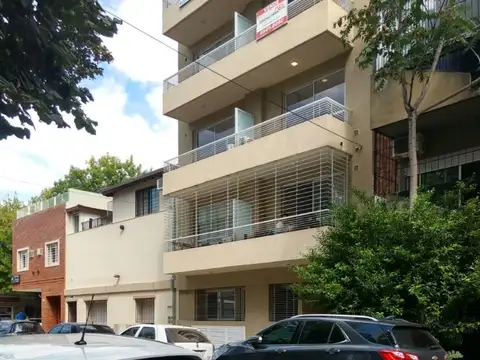 Dpto 37m2, Planta Baja al frente, Divisible y Apto Profesional.