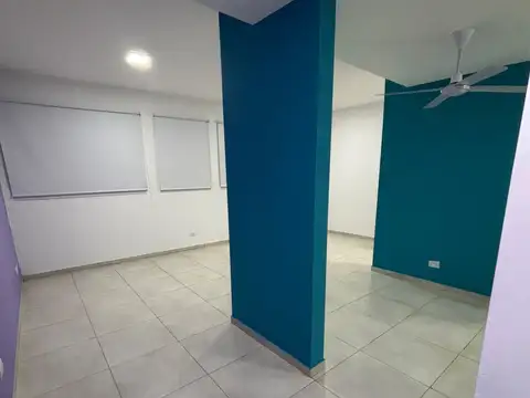 Dpto 37m2, Planta Baja al frente, Divisible y Apto Profesional.
