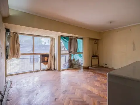 Av. Coronel Diaz 1780 , Piso 3