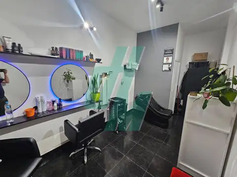 Hermoso Depósito/Local en Villa Santa Rita