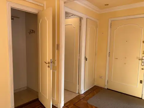 Departamento en Venta en Botanico, USD 495.000