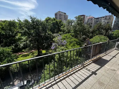 Jardín Botánico a Tus Pies: Piso 4º al Frente con Balcón Soñado