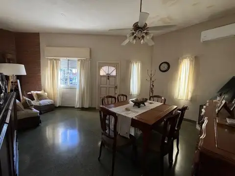 Casa en venta Castelar Norte