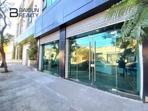 Oficina en Alquiler con 10 cocheras