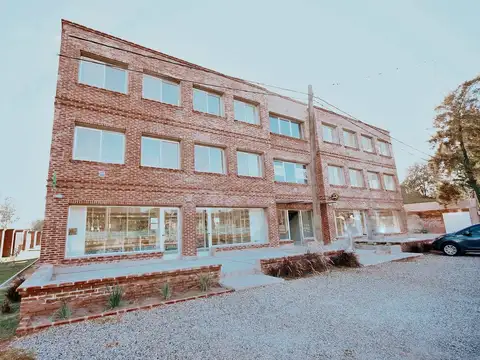 Oficina en Alquiler al Oeste