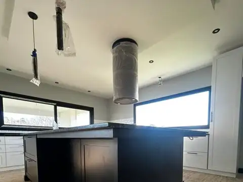 Casa en Venta en Arenas del Sur, USD 300.000