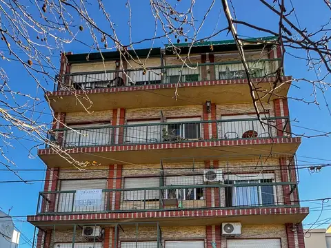 SE ALQUILA - DEPARTAMENTO. 2 AMBIENTES MALAVER