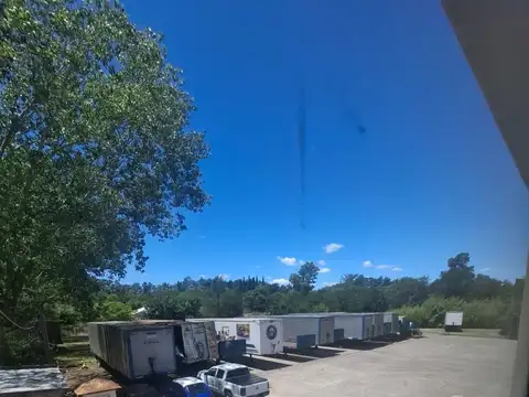 Alquiler de Galpón en El Pato, Berazategui