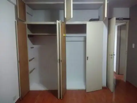 25 DE MAYO E/ BS AS Y BELGRANO