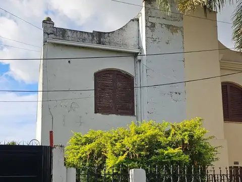 DUPLEX EN VENTA 2 DORM - A PASOS DE PTE. CARRETERO