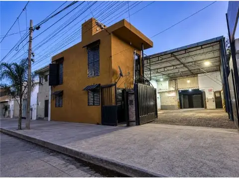 VENTA CASA + 2 DEPTOS + LOCAL EN FUNCIONAMIENTO