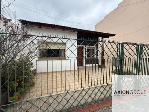 Casa en venta c/ cochera en Berisso