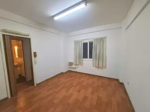 Departamento en Alquiler en Boedo, $ 650.000