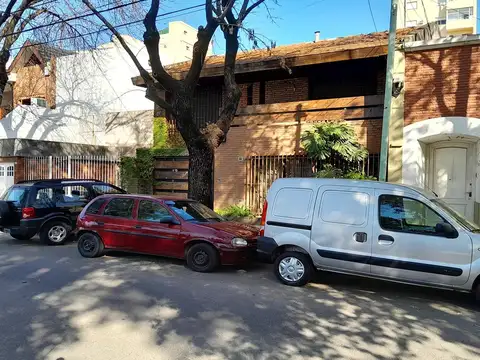Terreno Sup.308M²  Vendible 1.455m² a 2 C. Rivadavia/Lacarra