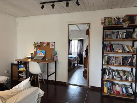 Casa 2 ambientes con 1 baño