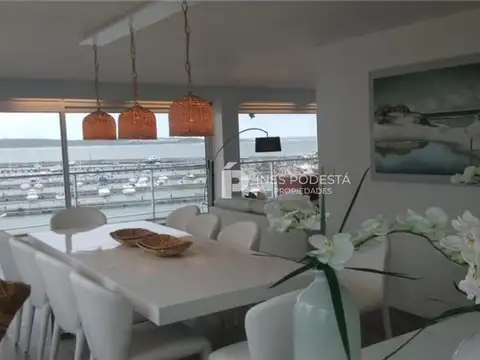 Departamento en Venta de 6 dormitorios