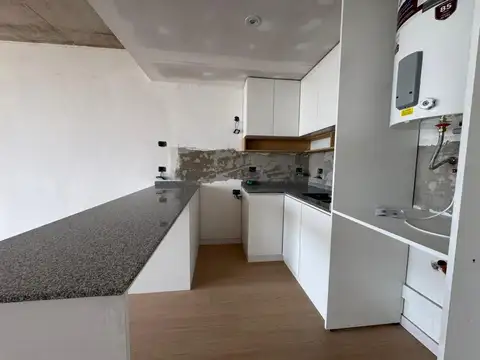 MONOAMBIENTE COGHLAN 52 M2 SUBDIVIBLE COCHERA