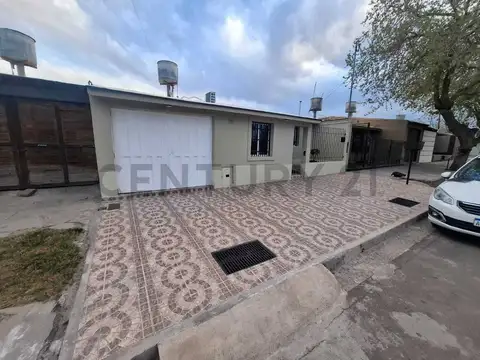 Casa en venta en Godoy Cruz