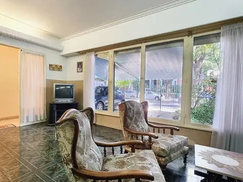 Depto Tipo Casa en Venta con 1 cocheras