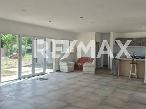 Casa en Venta en Plottier, USD 200.000