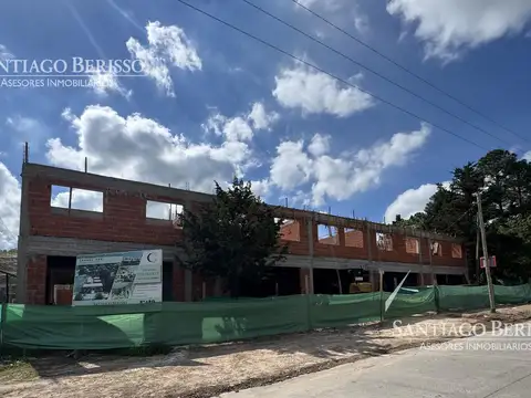 Departamento en  LOS CARDALES