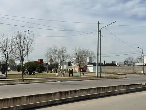 Terreno en Venta 49  mts Fondo