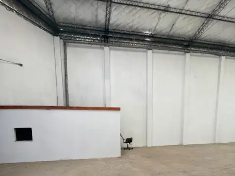 ALQUILER GALPON EN MERLO BARRIO ARCO IRIS