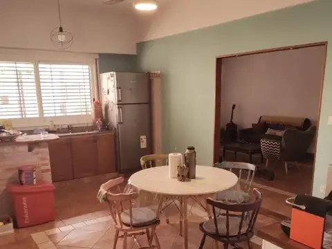 Casa 4 amb Gje pasante fondo libre Ramos Mejia