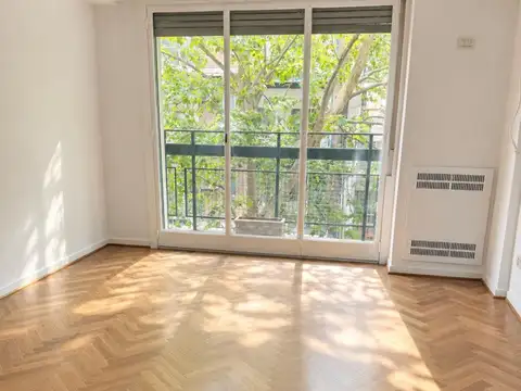 Departamento 6 ambientes con 2 baños