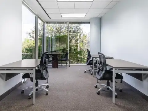 Espacio de oficina en renta para 3 personas en BUENOS AIRES, American Express Retiro