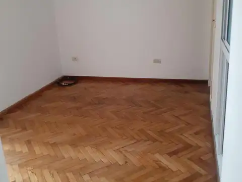 Departamento en Alquiler en Recoleta, $ 600.000