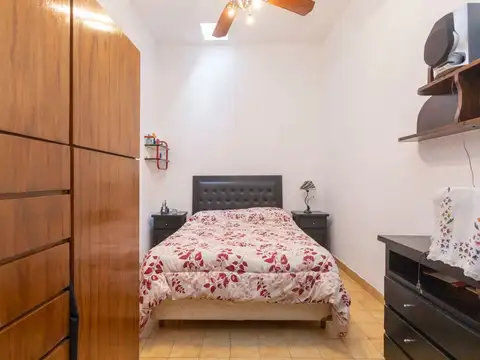 Depto Tipo Casa 5 ambientes con 1 baño