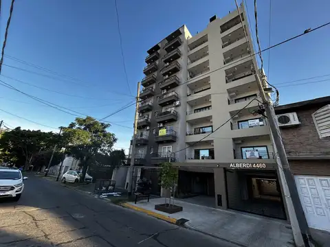 Juan B. Alberdi  al 4400