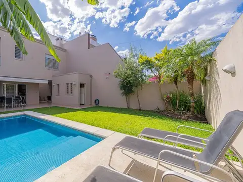 Casa en Venta de 4 dormitorios