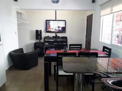 Depto Tipo Casa 3 ambientes con 1 baño