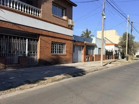 Depto Tipo Casa en Venta en Lomas del Mirador, USD 88.000