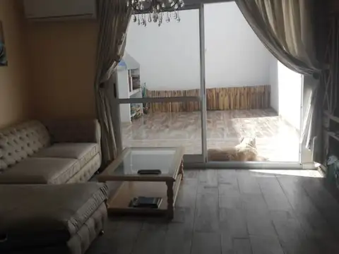 J Mármol 900 Caballito PH PB 4amb c/coch U$245.000