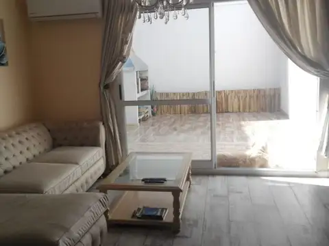 Depto Tipo Casa en Venta de 4 ambientes