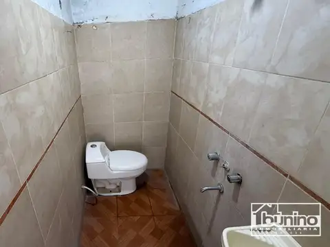 Casa en Alquiler al Oeste