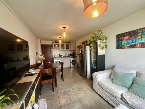 Departamento 2 ambientes con balcón en Haedo Sur