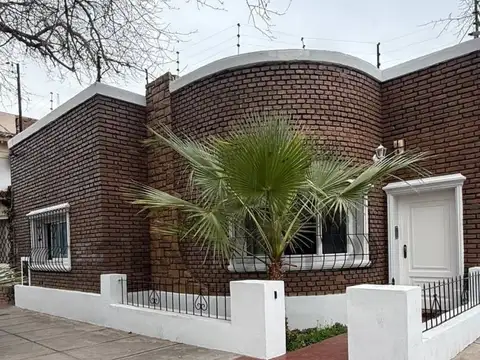 Oficina en Venta en Mendoza, USD 180.000